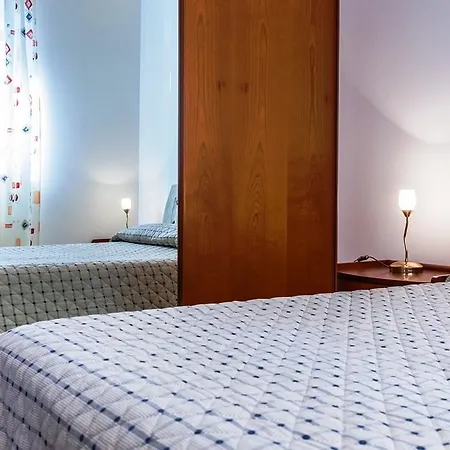 Holiday home Trilocale Chiara Residence Baia Blu *
