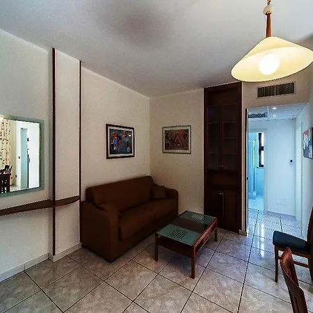Trilocale Chiara Residence Baia Blu Holiday home *